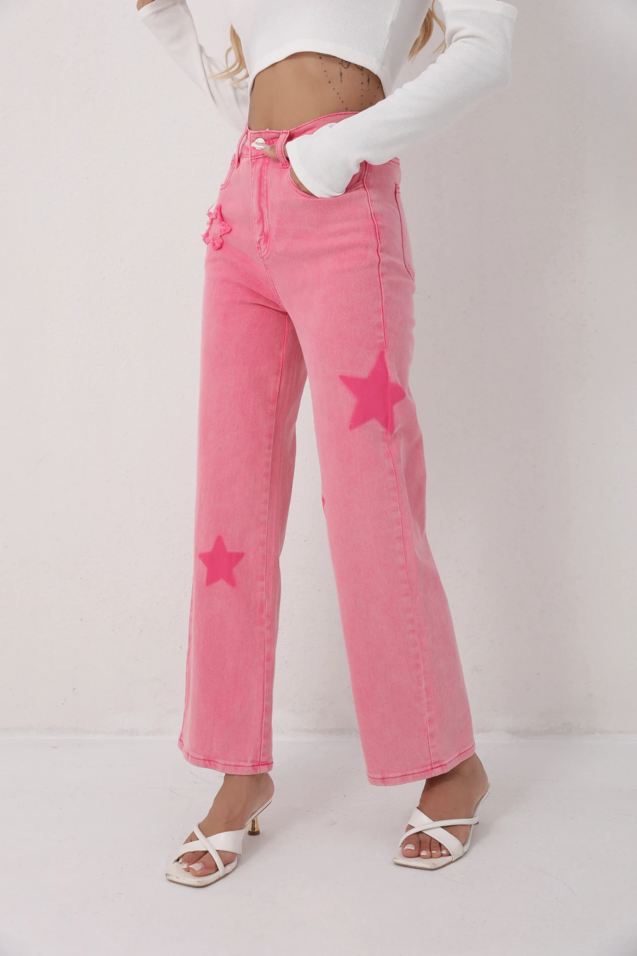 

ZMTUO Pink Denim Trousers High - waisted Flared Star embroidered Detail Women's Fashion Trendy Statement Casual chic Style