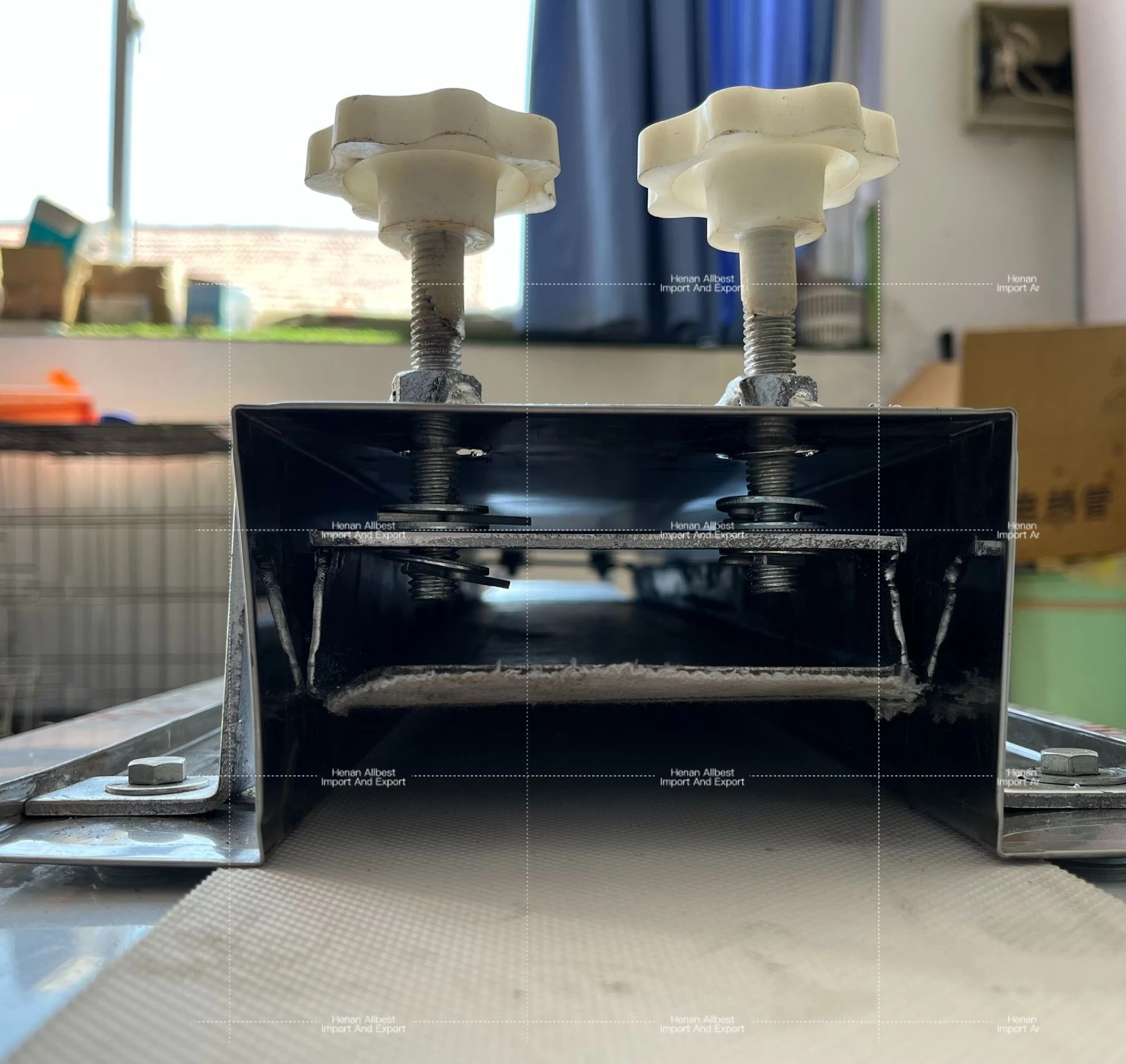 معدات المخابز التجارية ماكينة صنع الخبز آلة تشكيل الخبز الفرنسي صانع الخبز المحمص الرغيف الفرنسي