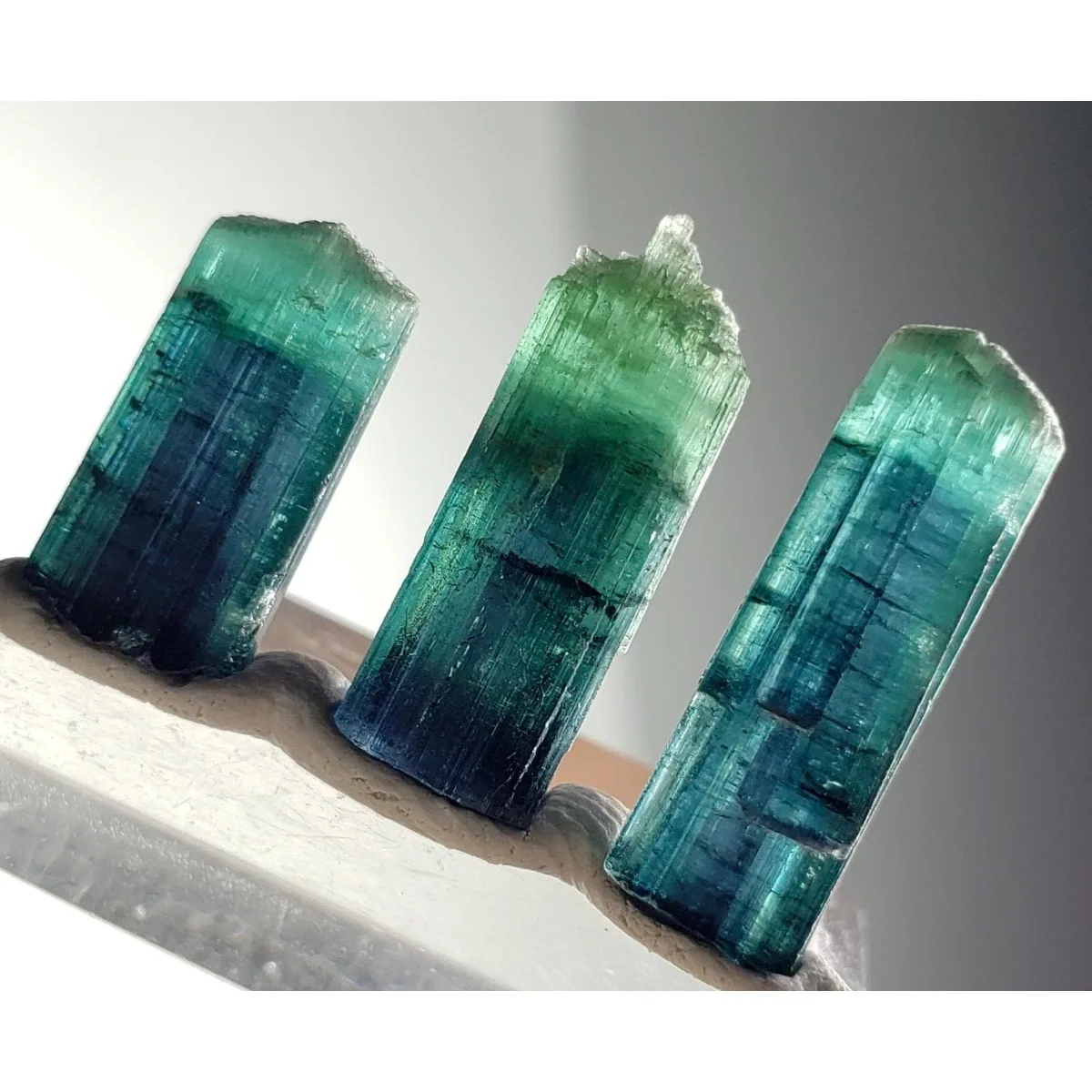 Brazilian Elbaite Crystal Specimen Pack, 10g 5-15mm Colorful Raw Crystals, Specimen Box for Desk Decor