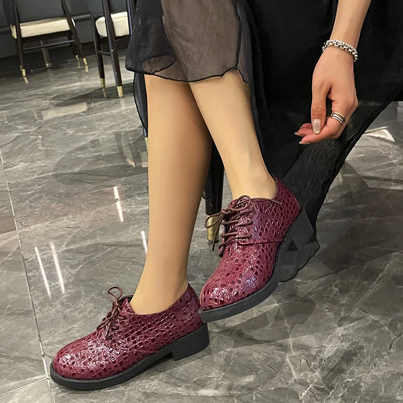 Leather British Leather Shoes Women\'s Soft Leather Deep Mouth Single Heel Spring and Winter Lacing Shoes Zapatos De Mujer
