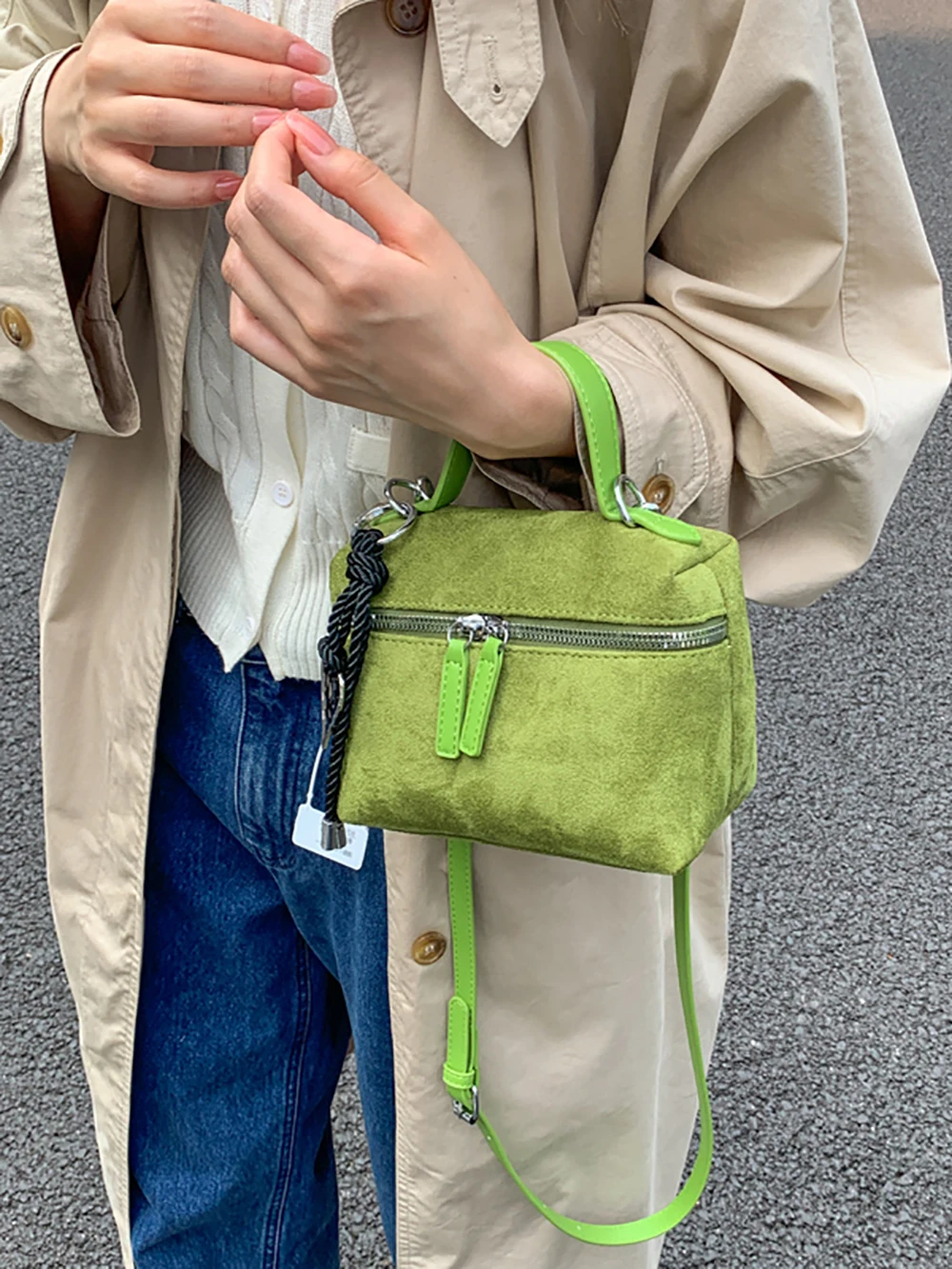 

Autumn Women's Suede Mini Square Handbags Exquisite Versatile Mobile Phone Crossbody Bags Light Luxury Party One Shoulder Bag