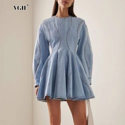 VGH Solid Minimalist Casual Denim Dresses For Women Round Neck Long Sleeve High Waist Slimming Short Dress Female Fashion New