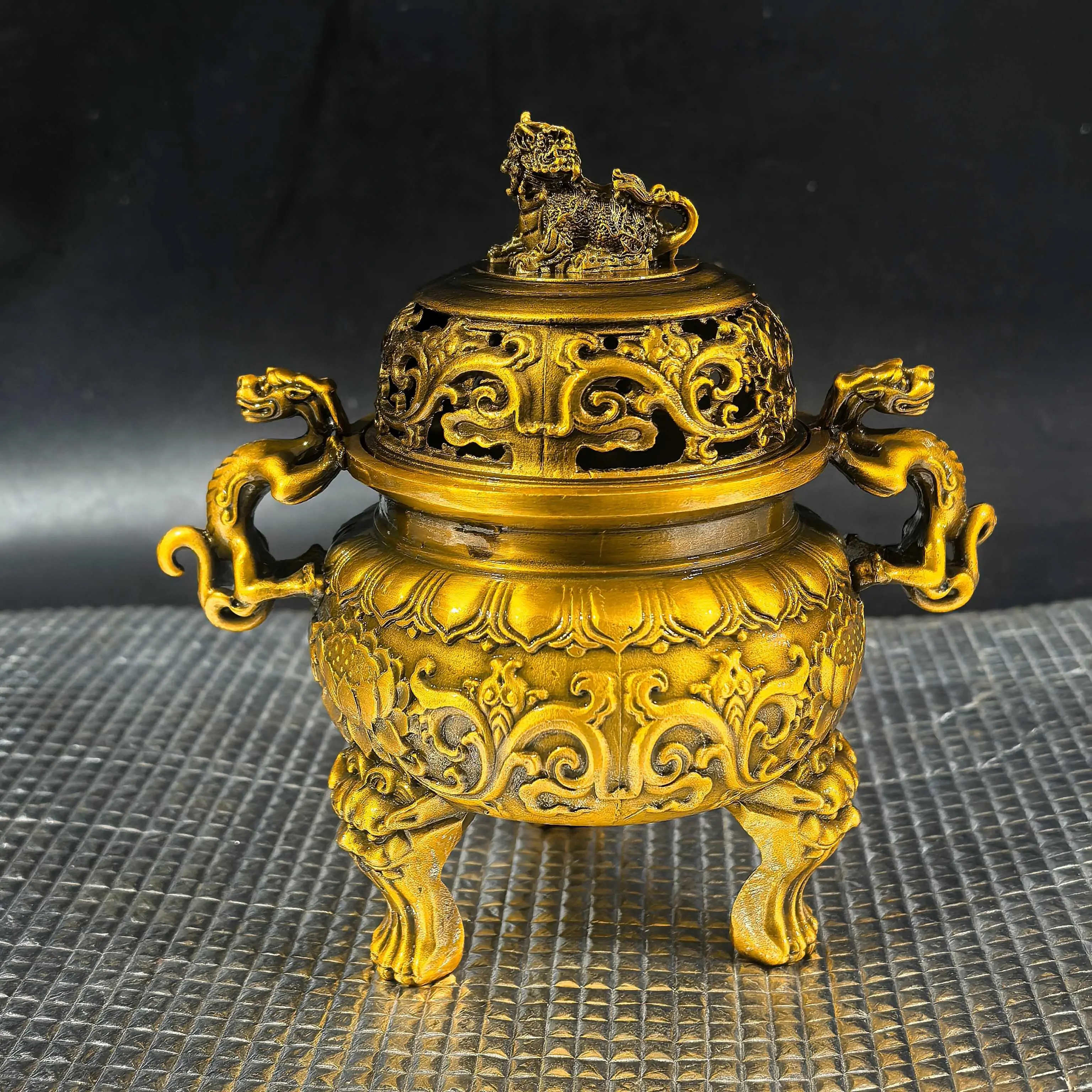 Antique pulp-coated alloy copper peony flower burner incense burner ornament, double dragon beast ear burner, three-foot tripod