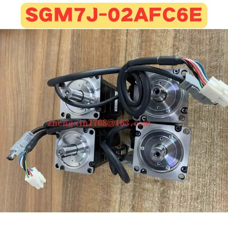 Used Servo Motor SGM7J-02AFC6E SGM7J 02AFC6E Normal Function Tested OK