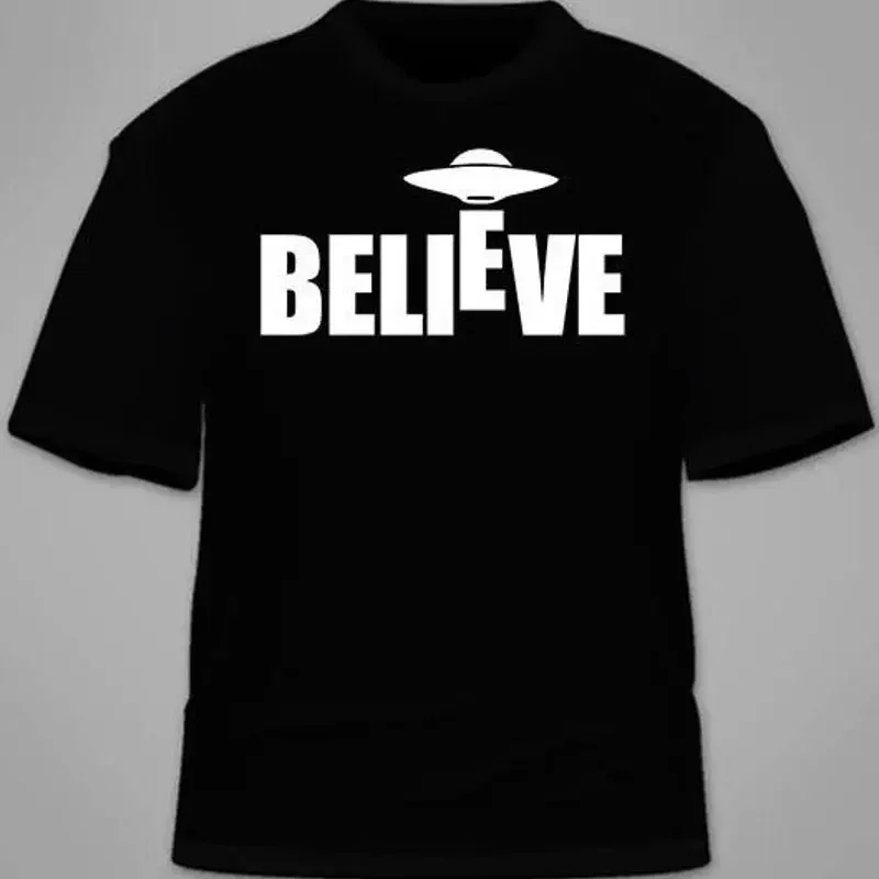 UFO Believe T-Shirt. Aliens Area 51 Roswell I Want To Funny Gift X-Fliles TShirt