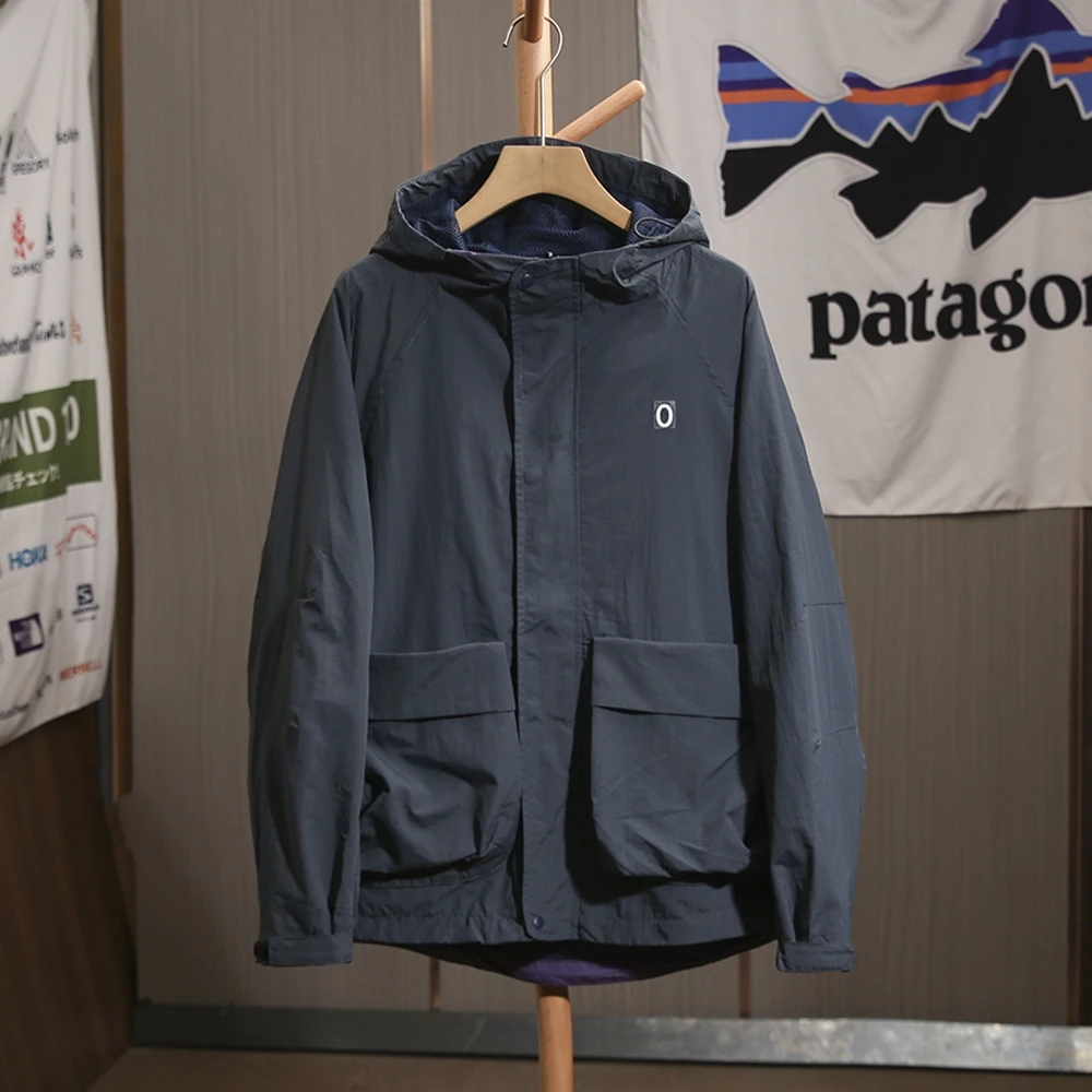 

Outdoor Mountain Series Lightweight Windproof Soft ell Jaet Hooded Double-sided Wear Couples Sle Autumn Winter Coat