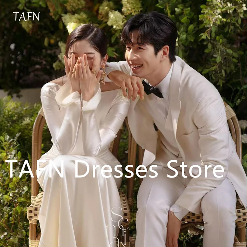 TAFN Silk Simple Korea Wedding Dresses Long Sleeves Scoop Neck Floor Length Open Back Sexy Bride Gowns Customized 2025