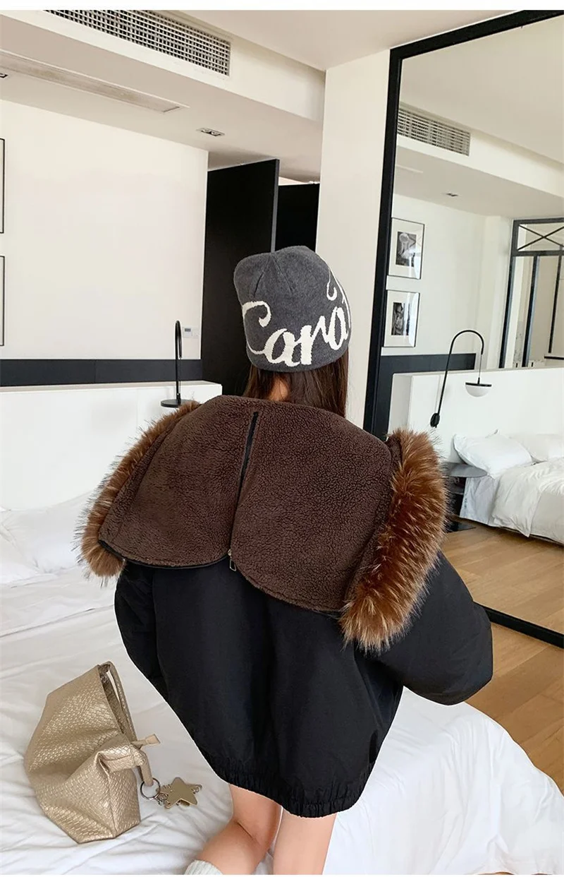 Warm Down jacket Ladies Pai Overcome Winter 2026 New Cotton Padded Coat Women Parkas Horn Hooded Outcoat Big fur collar Overcoat