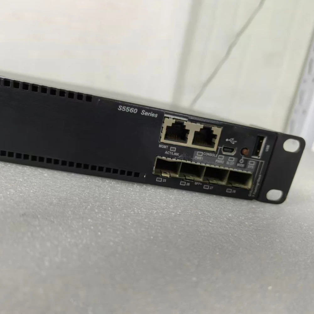 Management Switch 2…