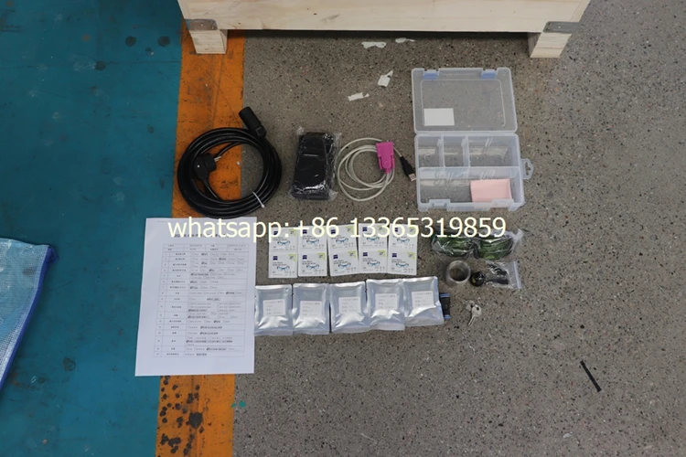 Portable Handheld Pulse Laser Rust Cleaning Machine Laser Cleaning Equipment 200W 300W