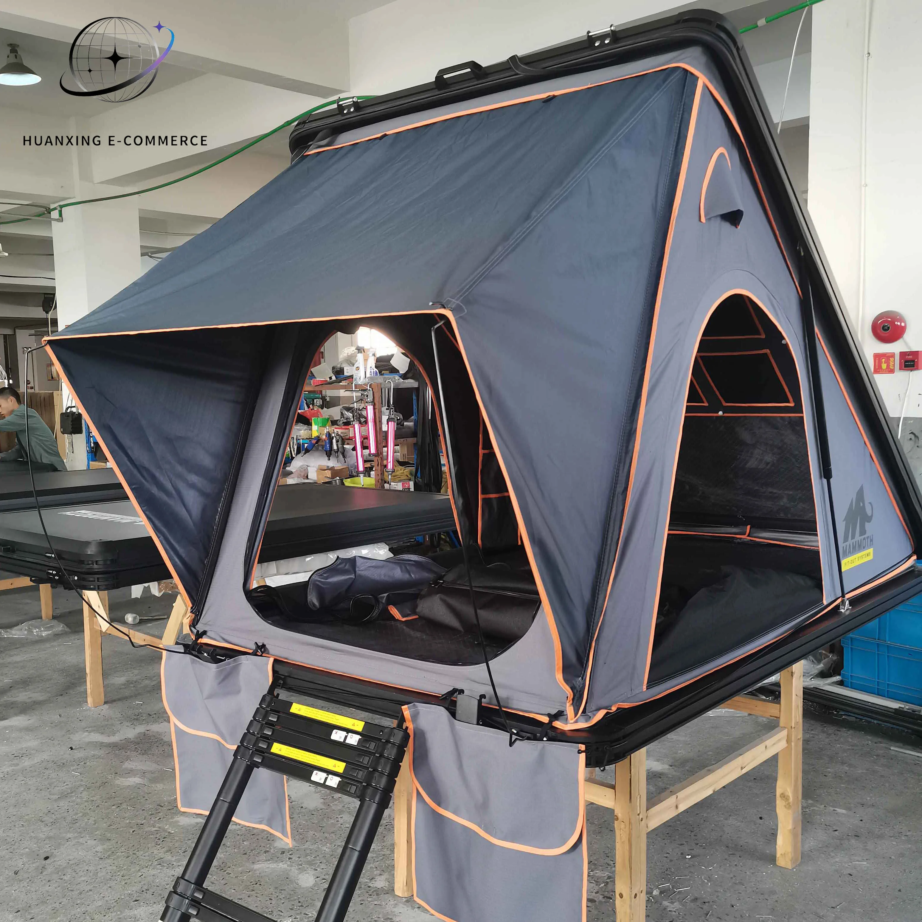 Large 4WD Offroad Car Camping Roof Top Tent Automatic Aluminum Pole Build From Factory Direct Shipment Customization