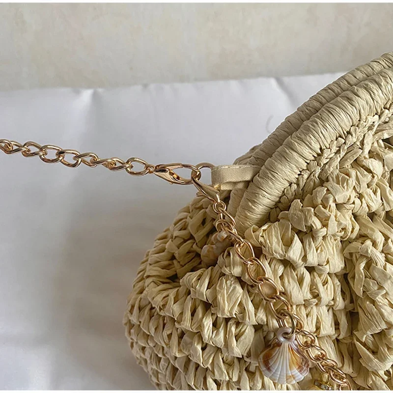 Metallkettenriemen Stroh Gewebte Umhängetasche, Muschel-Dekoration Damen Abendtasche Elegante Clutch, Sommer Strand Chic – Detail 5