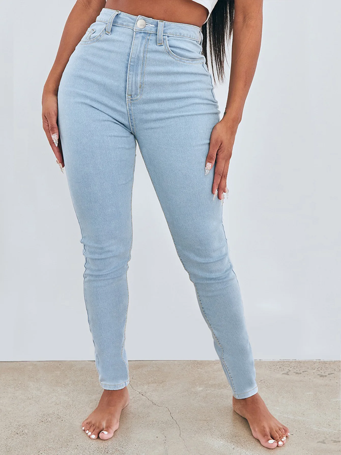 

Plus Size Light Blue High-Waisted Stretch Skinny Jeans, Fashionable and Versatile with Flattering Fit for Women
