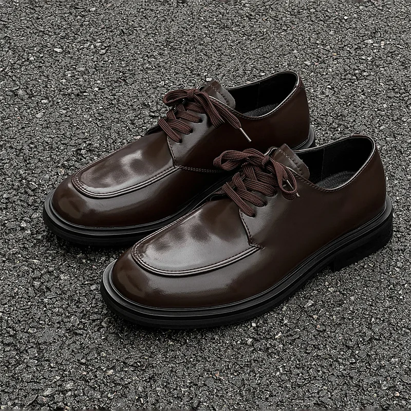 New Spring Summer Casual Men Dress Leather Shoes Business Vintage British Wedding Loafers Designer Shoes Italian Shoes Men