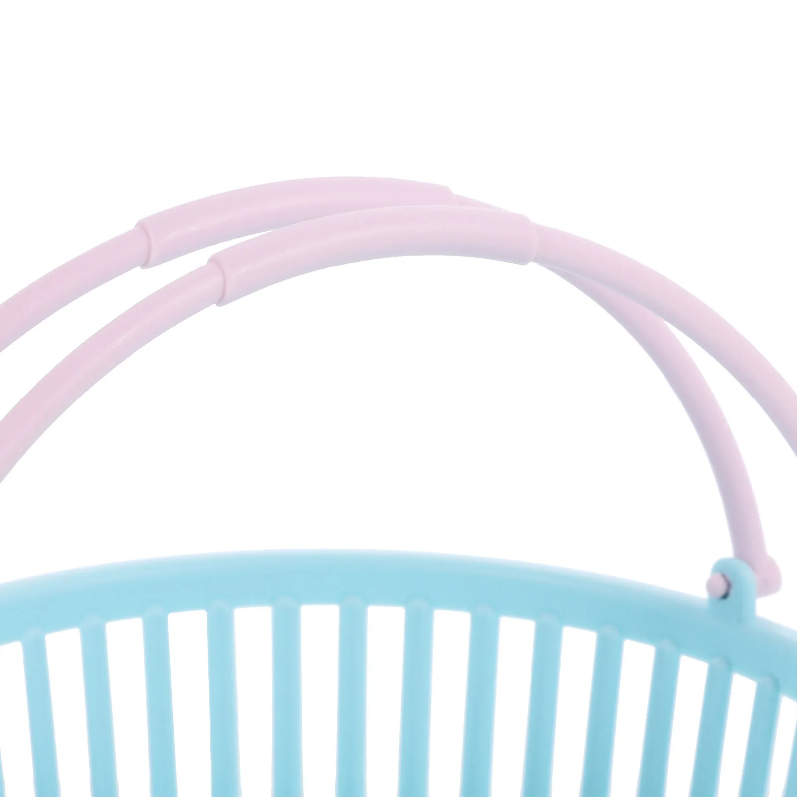 

Fruit Picking Basket Small Heart Handle Practical Fruit Basket Hollow Design for Strawberry Cherry Vegetable Storage Picnic