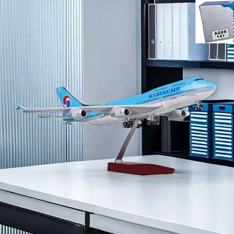 

1/150 Scale 47CM Airplane B747-400 Aircraft Korean International Airline Model W Light and Wheel Diecast Plastic Resin Plane