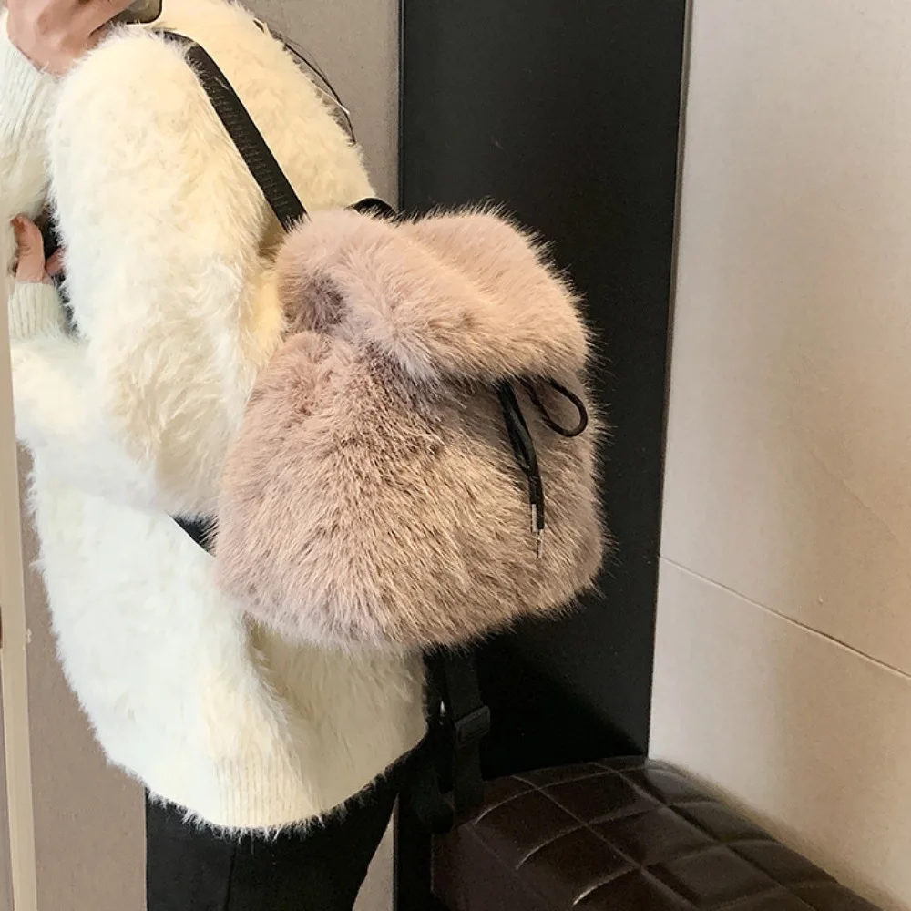 

Fashion Solid Color Faux Fur Drawstring Bag Fluffy Knapsack Plush Backpack Large Capacity Soft Flap Bag Women