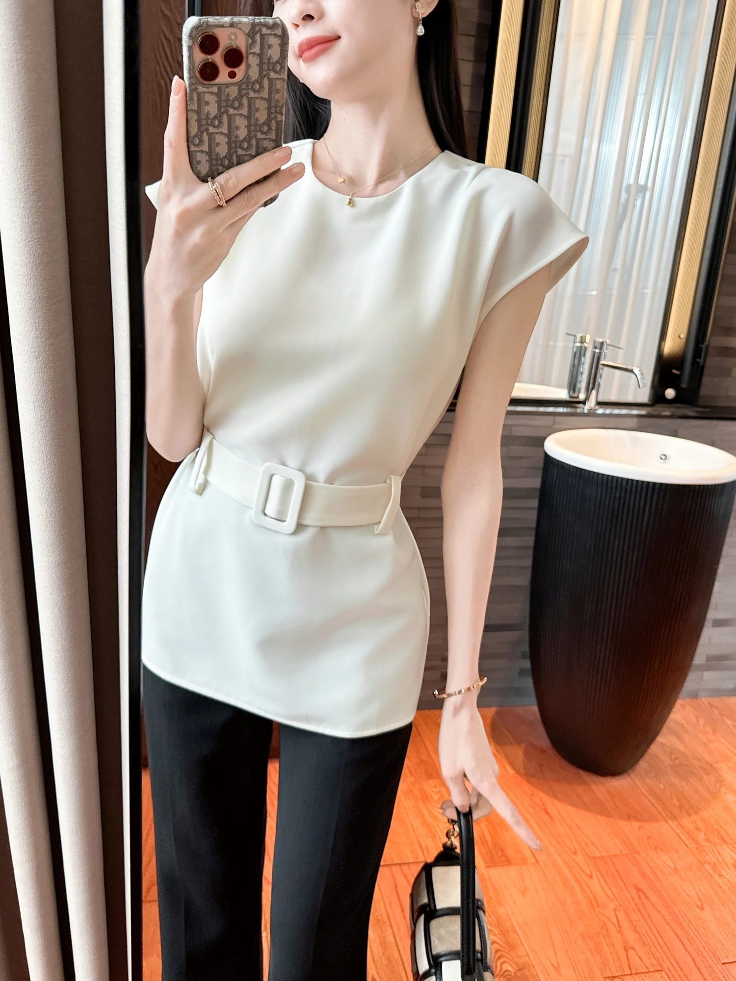 

Женский дышащий комфортный жилет из ацетата белого цвета с круглым вырезом, укороченный, с завышенной талией, для повседневной носки