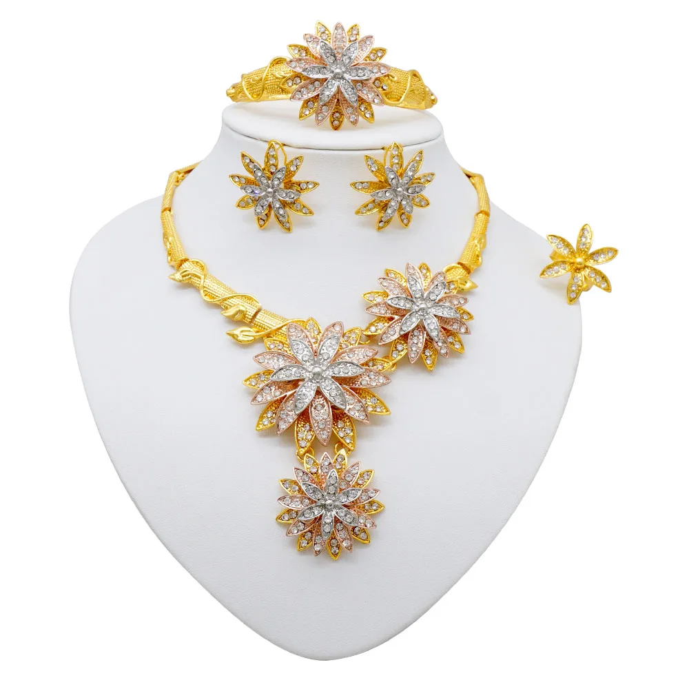 uxury gold-plated rhinestone jewelry set, wedding bride three-dimensional flower necklace, bracelet, earring set
