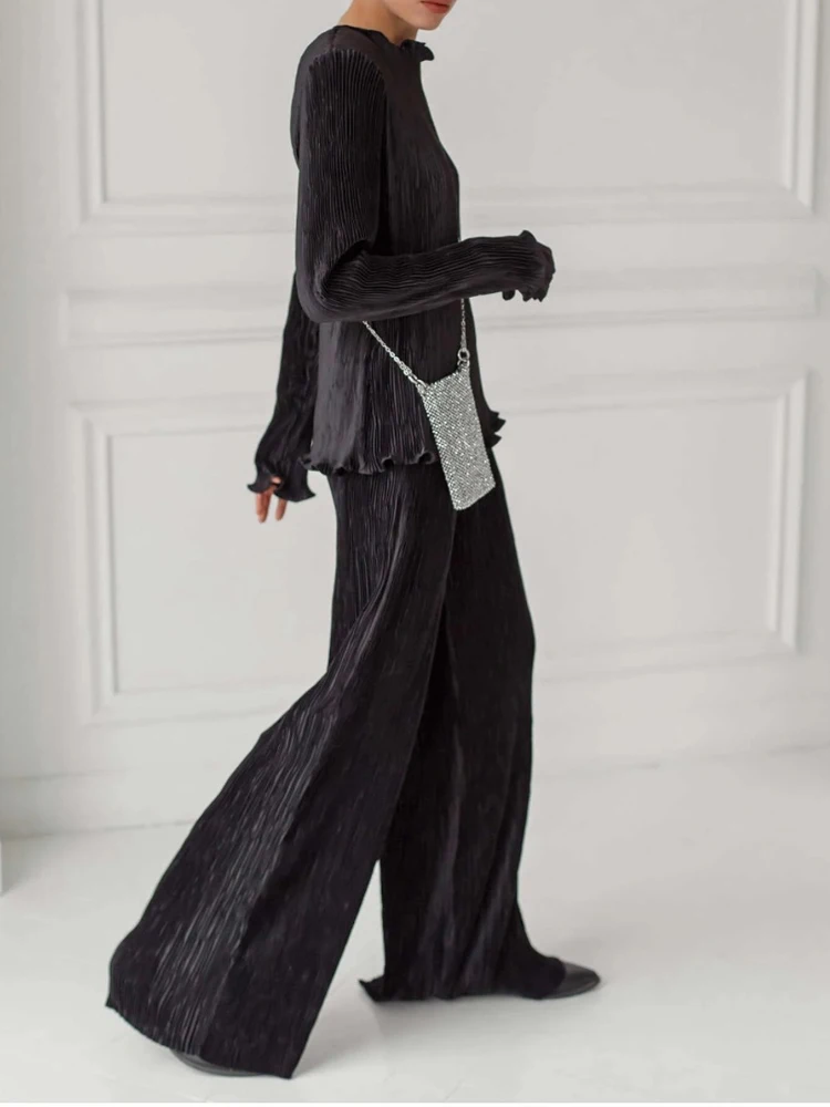 

Офисный темперамент, элегантный наряд, модный топ с круглым вырезом и длинными рукавами и брюки, комплект из двух предметов, 2026, повседневный однотонный плиссированный праздничный костюм