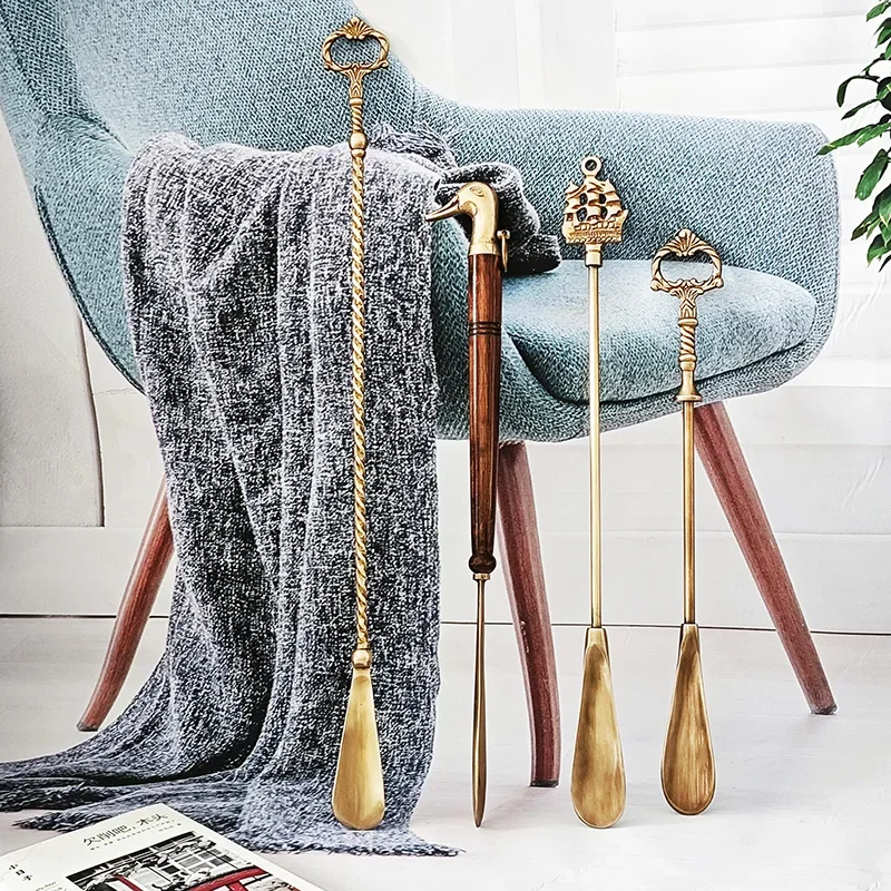 Retro Brass Shoehorn Shoes Lifter Long Handle Entrance Home Decor Unisex Adult Shoe Lifter Exquisite Handmade Metal Shoe Horn