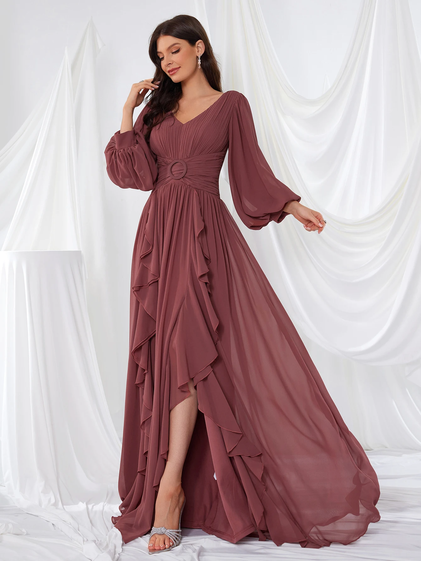 UNITHORSE 여성용 브이넥 긴팔 쉬폰 드레스 스플릿 브라이덜 메이드 맥시 가운