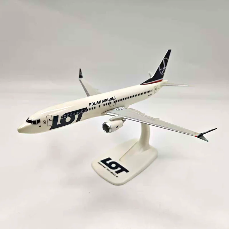 Масштаб 1:200 B737MAX8, пластиковая модель самолета, статическая коллекция, украшенные праздничные подарки, игрушки, сувенирный подарок