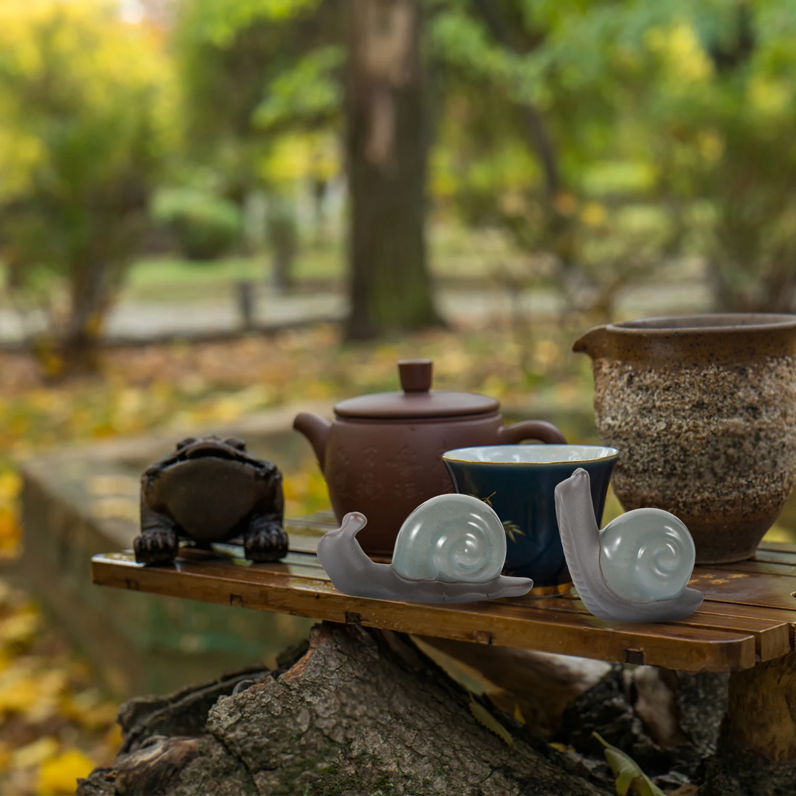 

2Pcs Snail Decor Ceramic Retro Tea Pet Adornment Desktop Ornament Creative Chic Home Table Decoration Gift Set