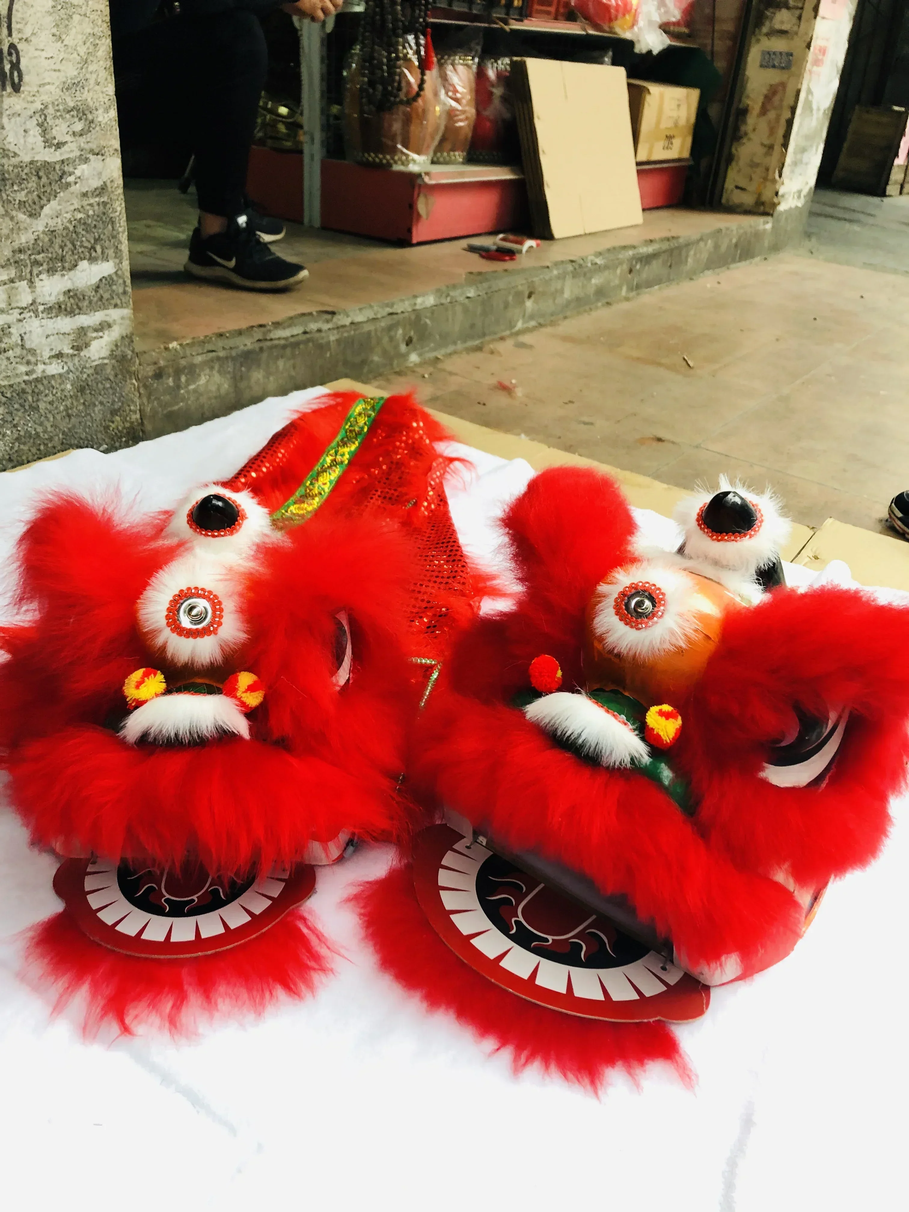 Weihnachten Löwe Tanz Requisiten Maskottchen Kostüm nicht blinken Kind Größe Outfit Kleid chinesische traditionelle Kultur Party ohne Hosen