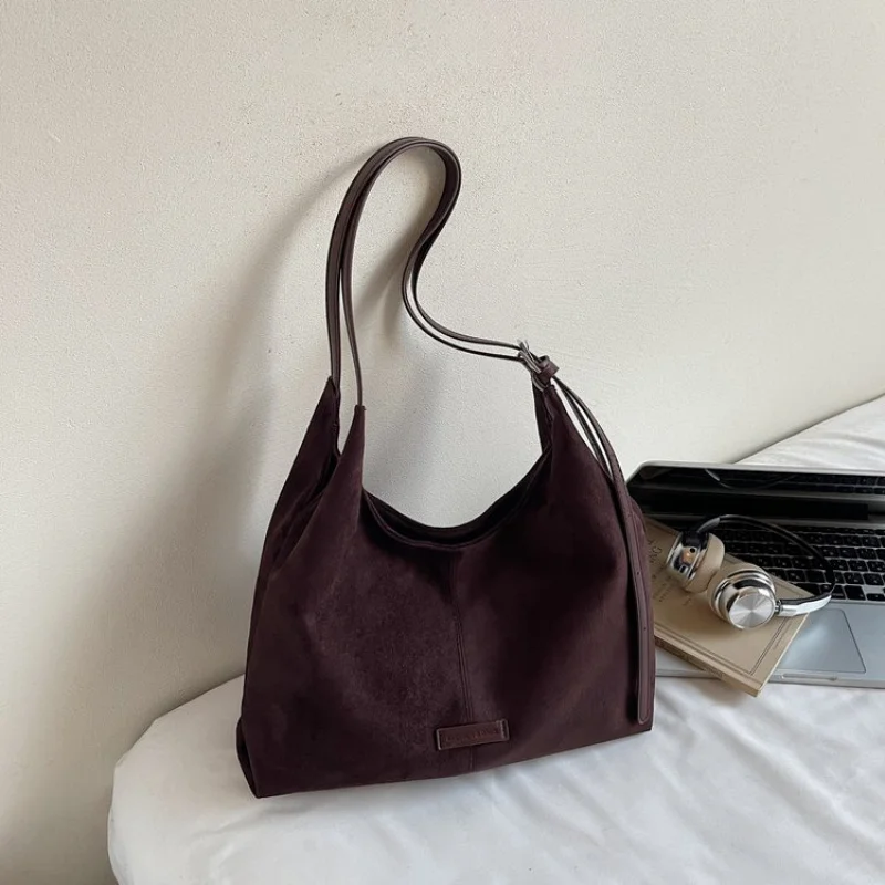 

Elegant Simple Messenger Bag Women Casual Commuter Leisure Business With Luxury Leather Solid Color And Vintage Style