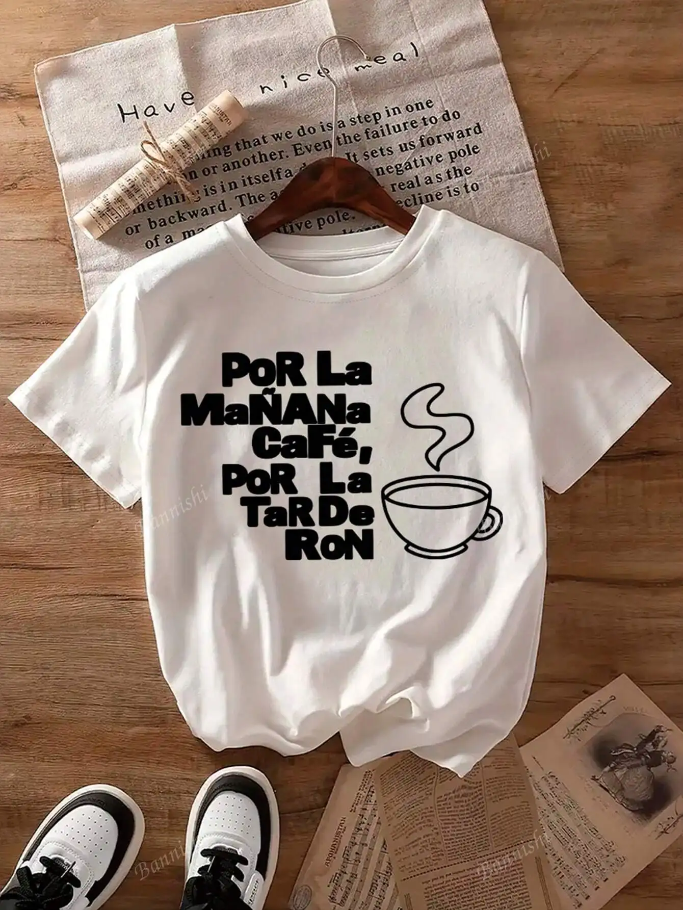 

Футболка больших размеров с испанской фразой и графическим принтом Por La Mañana Café Por La Tarde Ron, элегантная модная футболка на выбор для модного