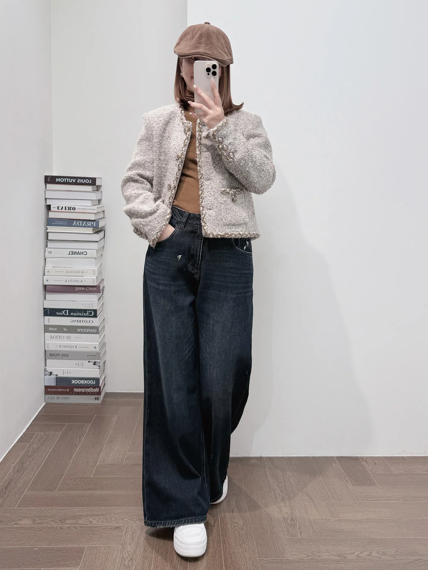 

Свитер из специальной пряжи с эффектом улучшения формы, белый, с защитой от катышков, женский, осенне-зимний, с коротким рукавом