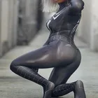 "zentai"