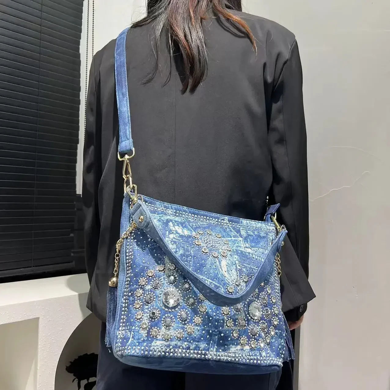 Borsa a tracolla elegante con diamanti sfumati alla moda da donna Borsa in denim con diamanti di grande capacità