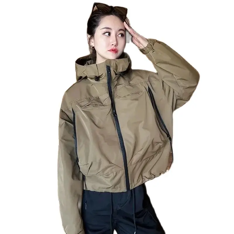 

2024 New Spring Design Sense Niche Hooded Jacket Short Coat Female Loose Fashion Joker Casual Windbreaker Female Tide.