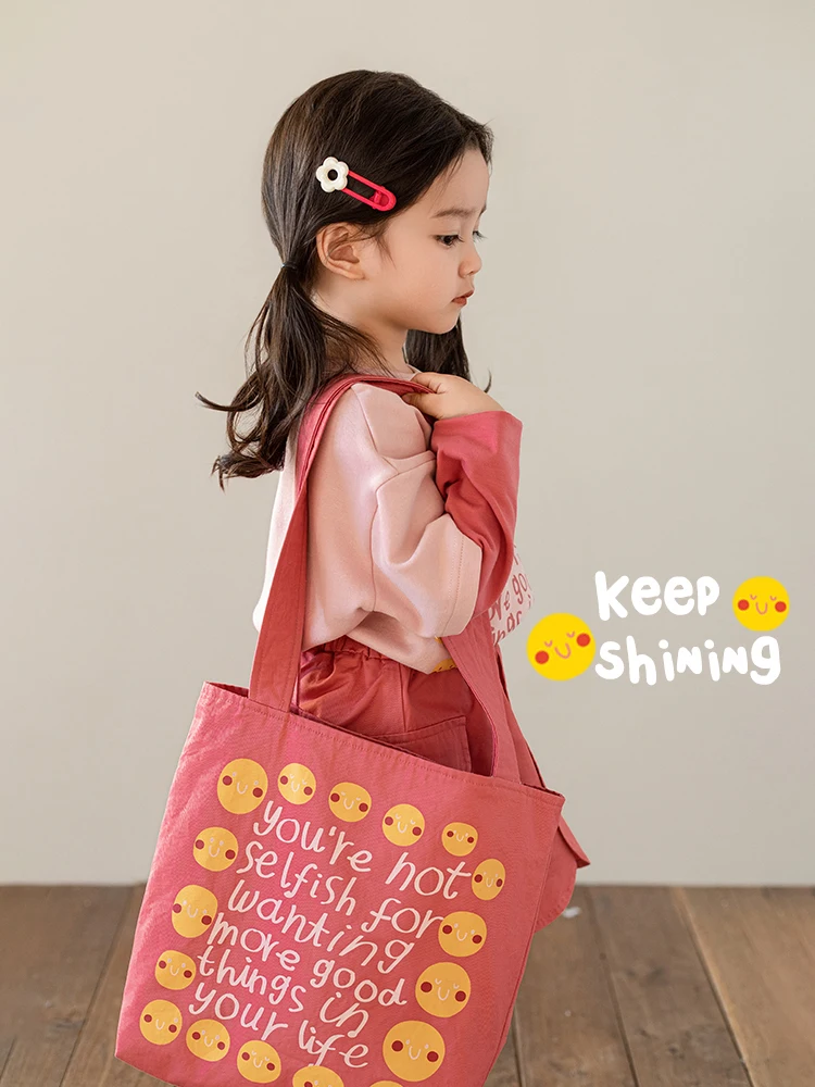 

Girl's Smiling Face Printed Handbag 2024 Spring Cute Pink Color Bag Trend