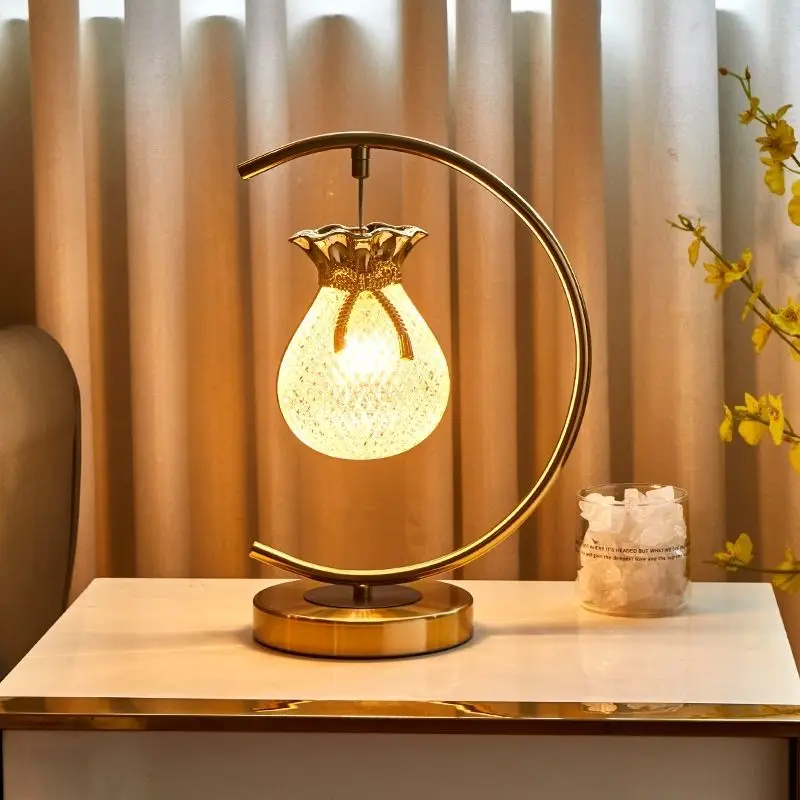 

New Italian style bedroom headboard simple modern light luxury dimming charging creative gift desk lamp