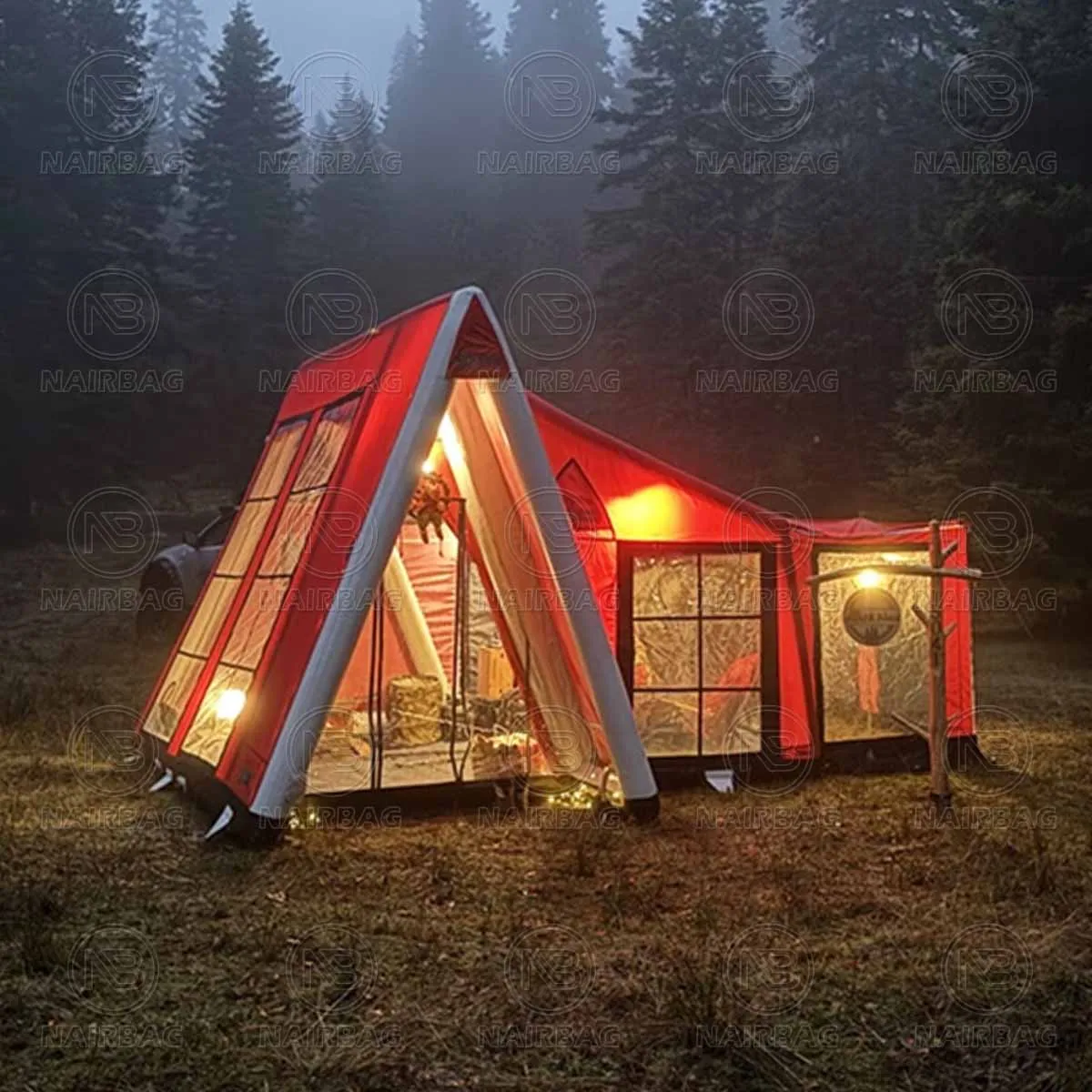 เต็นท์แคมป์ปิ้งสำหรับครอบครัว สีแดง ทำจาก PVC กันน้ำ แบบเป่าลม สำหรับตั้งแคมป์ 4 ฤดู
