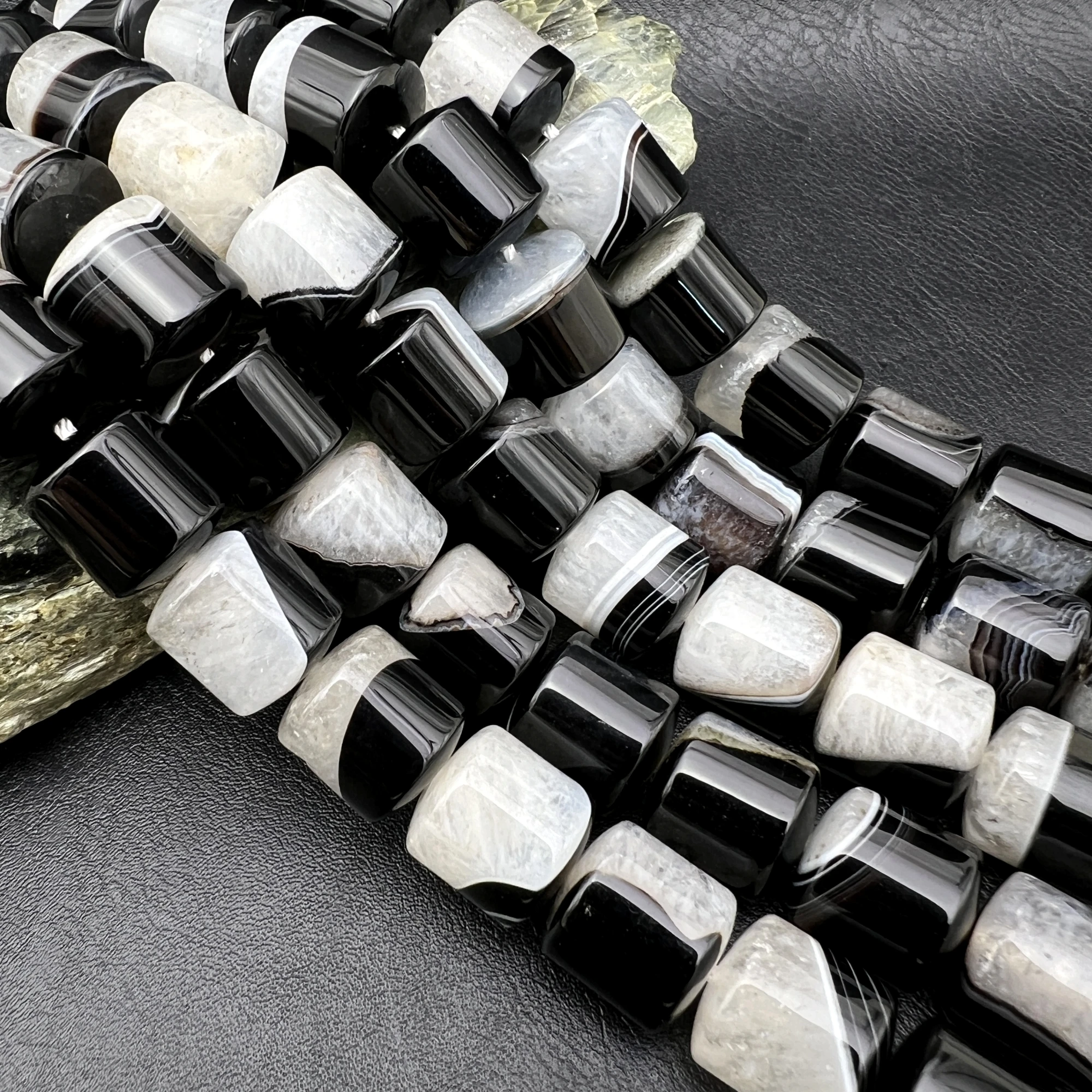 15.5Inchs Natural Black White Tuxedo Agates Quartz Drum Barrel Beads,Stone Cylinder Beads For DIY Jewelry Making