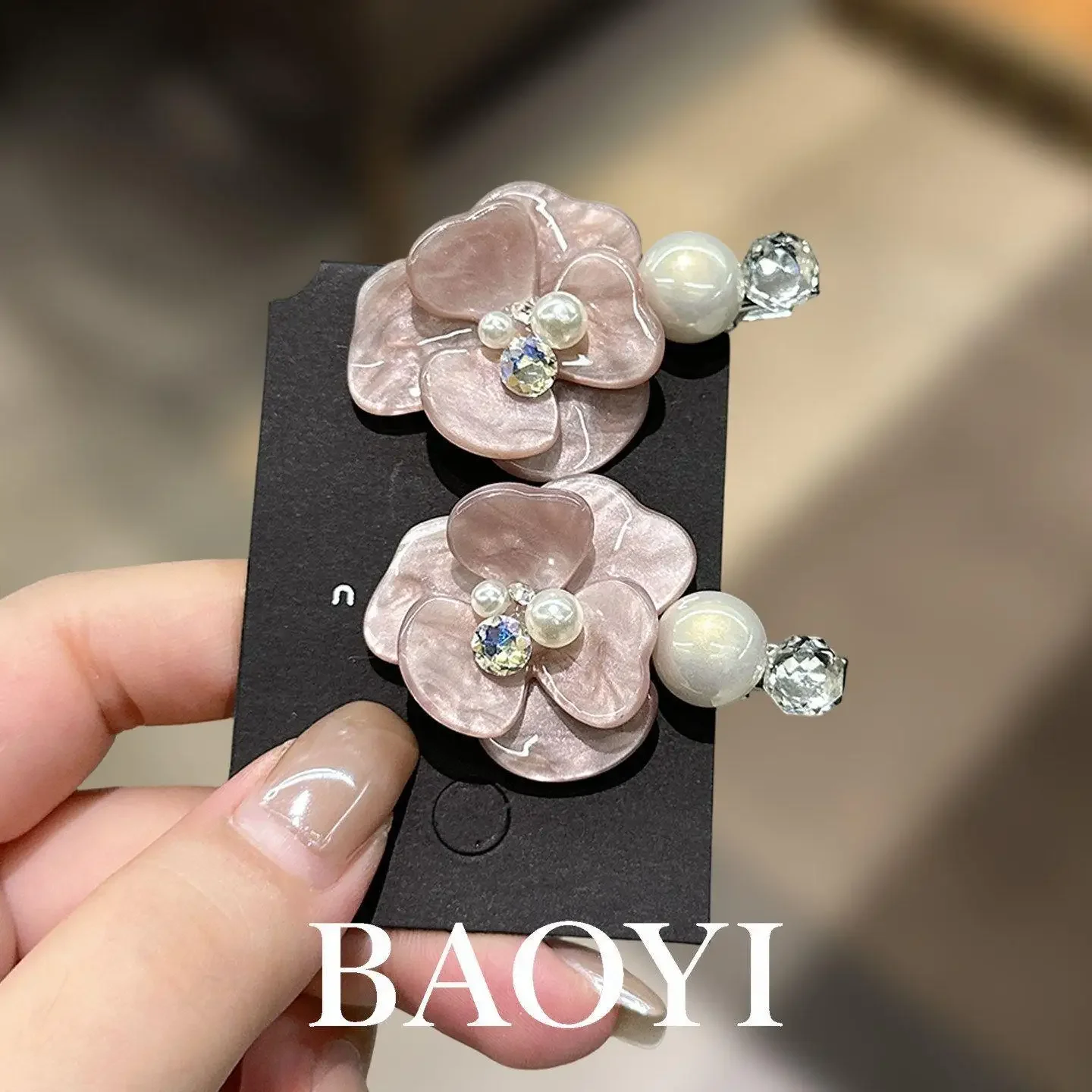 Exquisite High-End Rhinestone Camellia Imitation Pearl Hair Clip, Women's Bangs, Broken Hair, Side Clip, Lazy Duckbill Clip