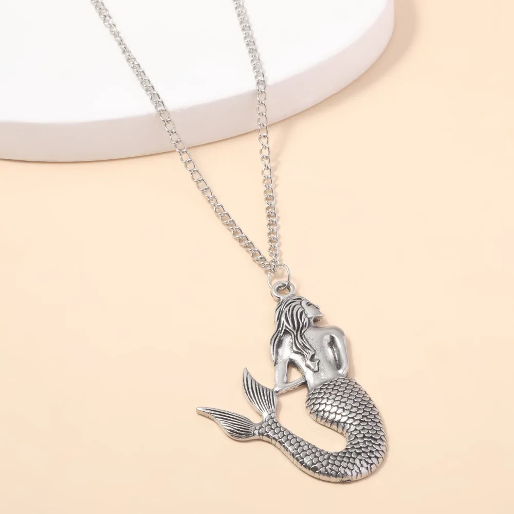Hot New Mermaid necklace Women Fashion Cute  Retro pendant Necklace Mermaids Party Gift Jewelry N1045