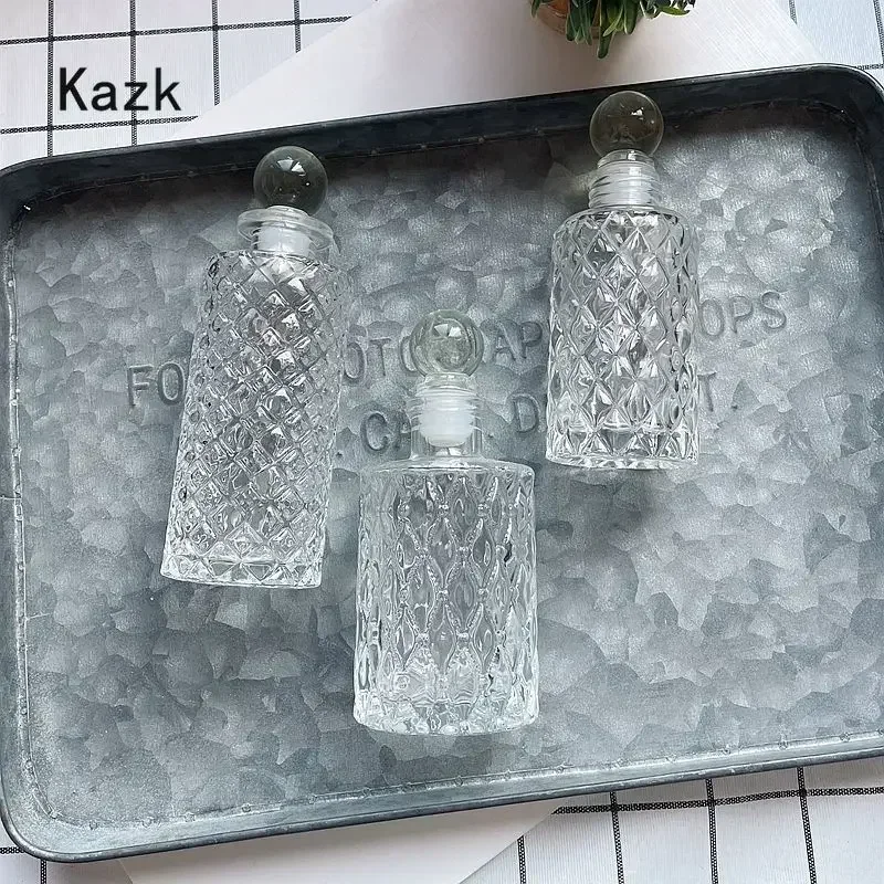 Francuski Rhombus Relief perfumy butelka zwykłe kryształki szklane butelki aromaterapia esencja przechowywanie Vintage butelka komoda Ornament