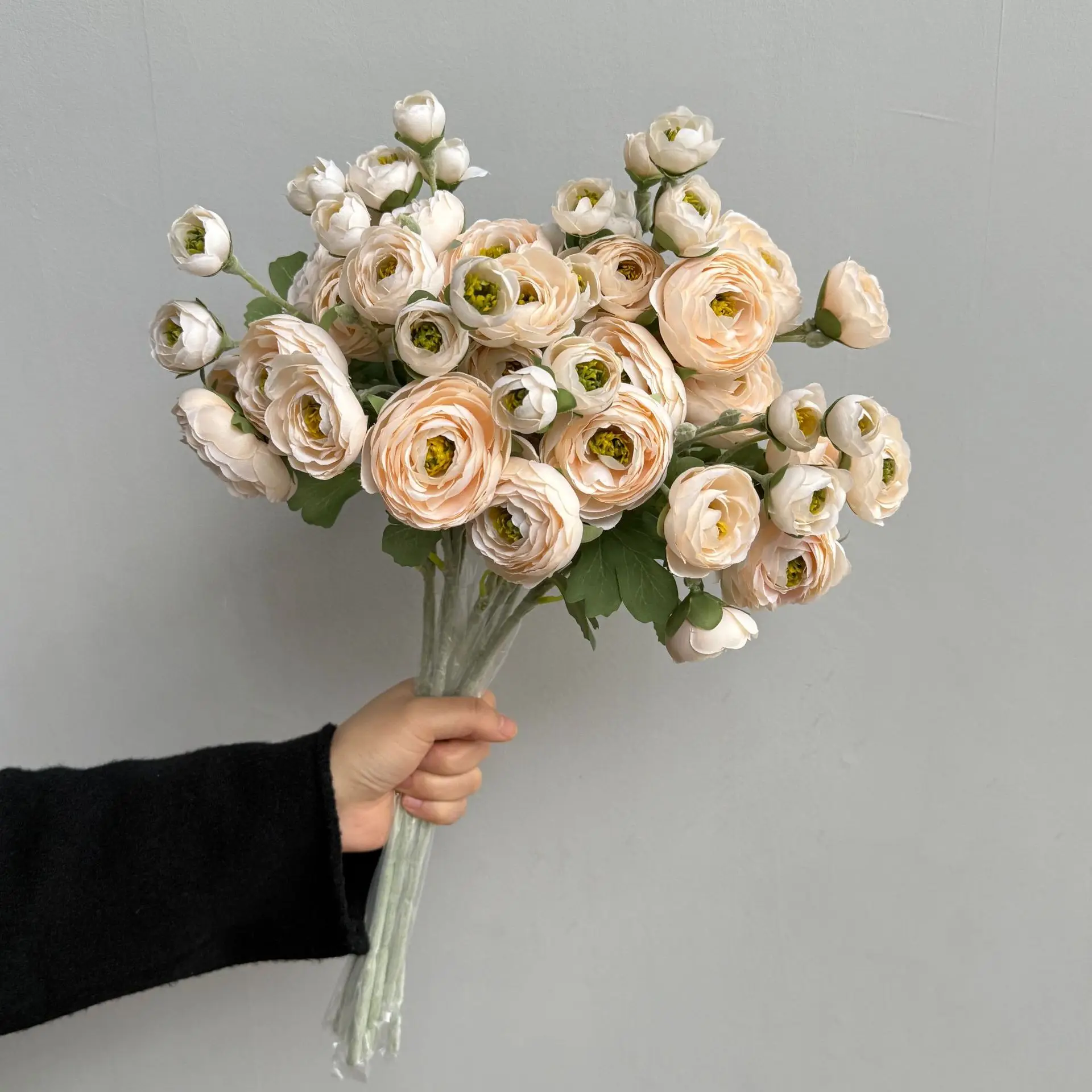 5-teiliges Set Künstliche 7-köpfige Tau-Lotusblumen für Heimdekoration, beflockte Kamelien, Brautstrauß, Seidenblumen, Hochzeitsdekoration, Party-Blumen, künstliche Blumen – Detail 7