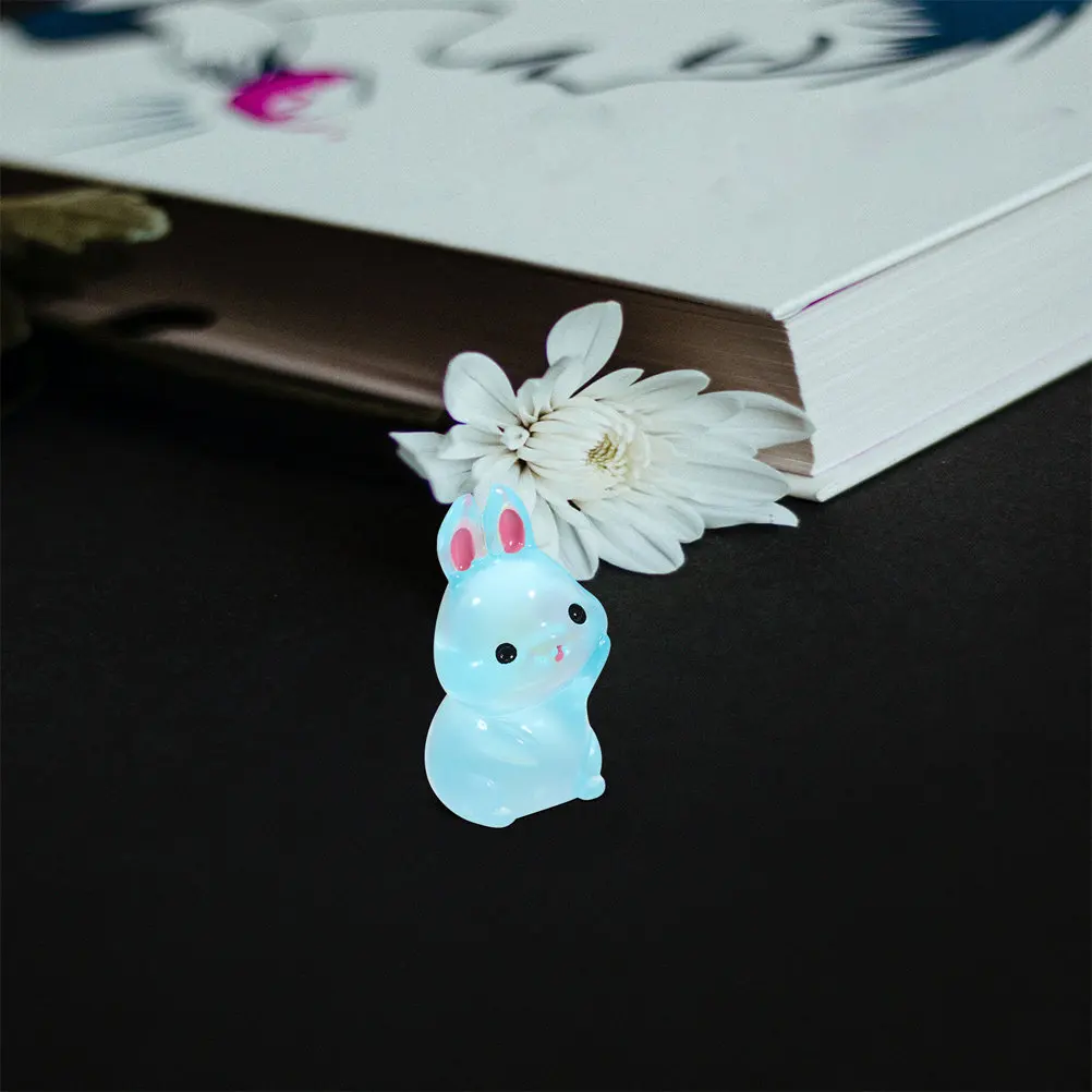 24Pcs Cartoon Resin Mini Rabbit Statues Glow in Dark for Garden Micro Landscape Cake Car Decoration Tiny Animal