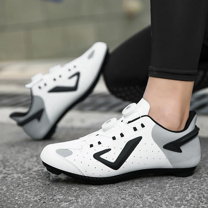 

Высококачественные скоростные велосипедные кроссовки для мужчин и женщин, профессиональные шоссейные велотуфли больших размеров (до 47), нескользящие гоночные велотуфли для мужчин