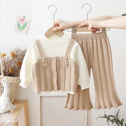 Set di maglieria Casual per ragazze per bambini gilet con cinturino per Spaghetti + maglione bianco a maniche lunghe + pantaloni a zampa solidi a vita alta 3 pezzi di vestiti Casual