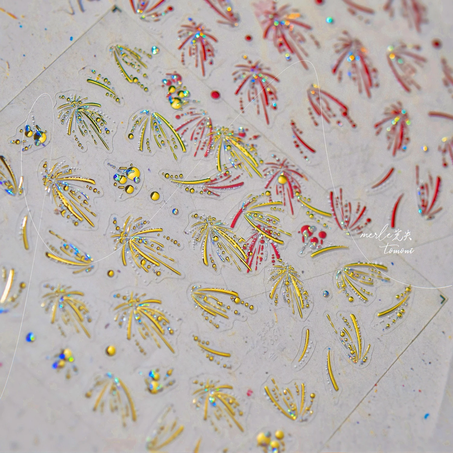 Fuochi d'artificio in oro rosso Cappello da leone Capodanno cinese Nodo Petardo Lanterna Fai da te Sollievo Autoadesivo Adesivi per nail art Decalcomanie per manicure