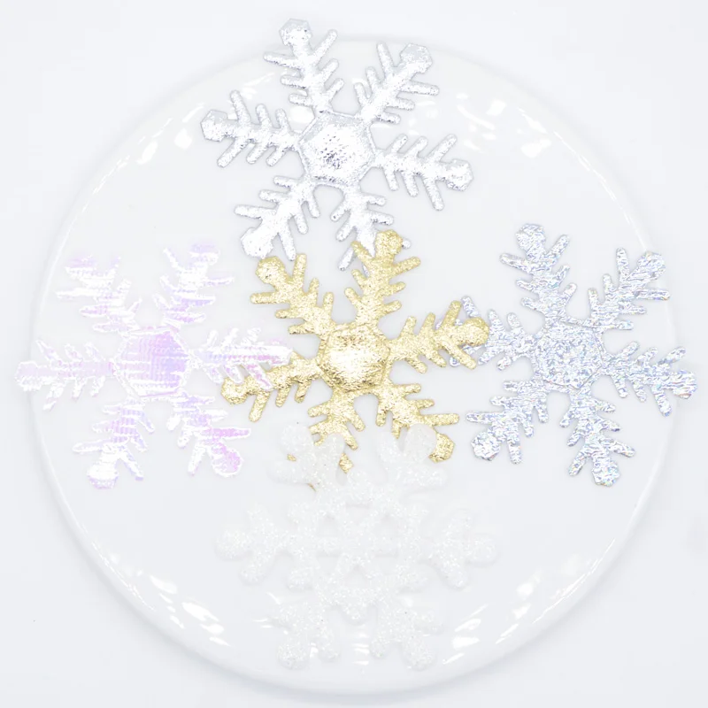 30 sztuk 2.5 cala łatki śnieżynka Glitter BIG Snowflake Appliqued łatki na świąteczne dekoracje DIY Party naklejki akcesoria