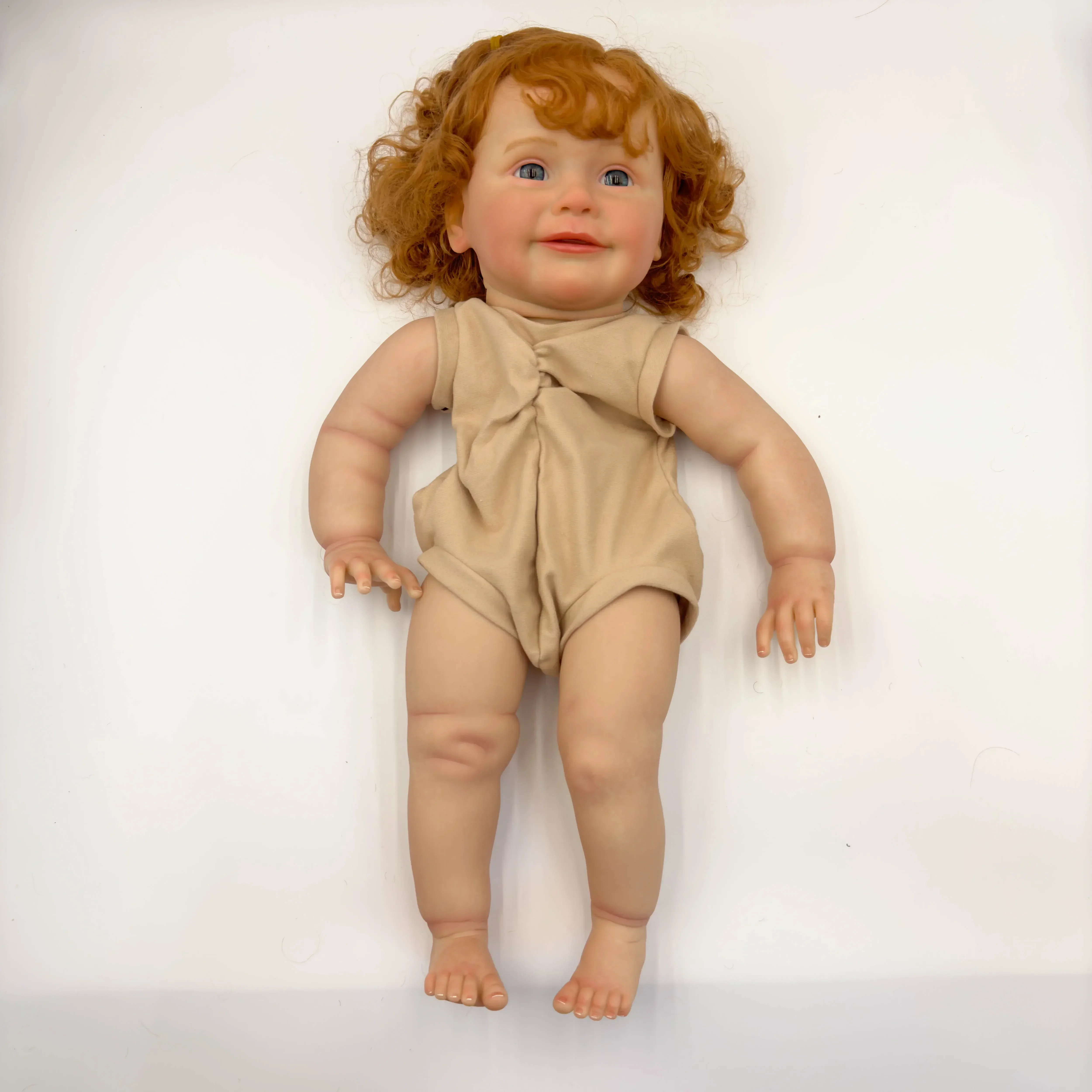 24 inch Zoe Levensecht Ongemonteerd Al Geschilderd Reborn Doll kit met lichaam en ogen DIY Speelgoed Pop onderdelen met rood Hand-wortel Haar