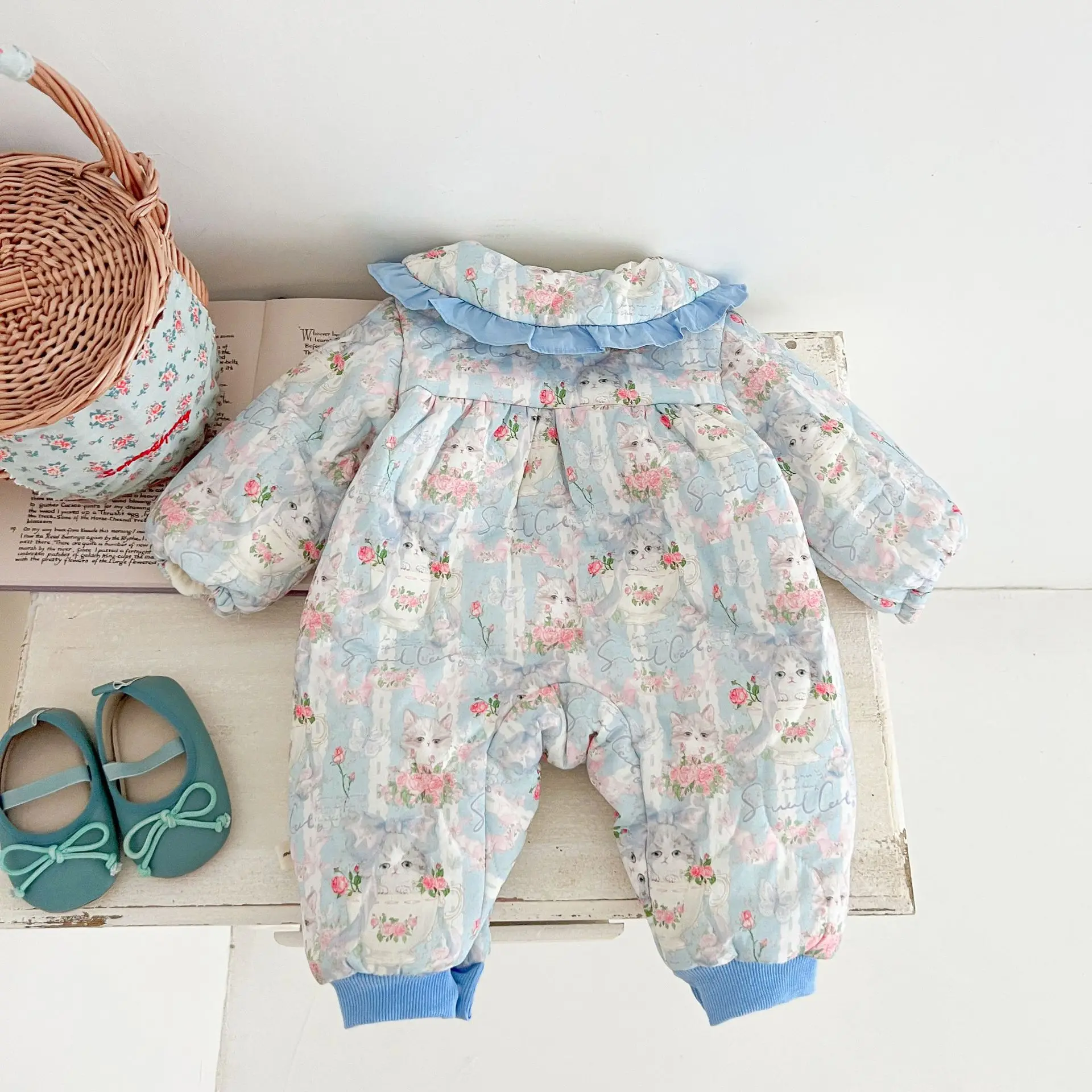 2024 winter new baby plus fleece thickened onesie girl baby super cute crawling Kids Onepiece Fashion Baby Clothing